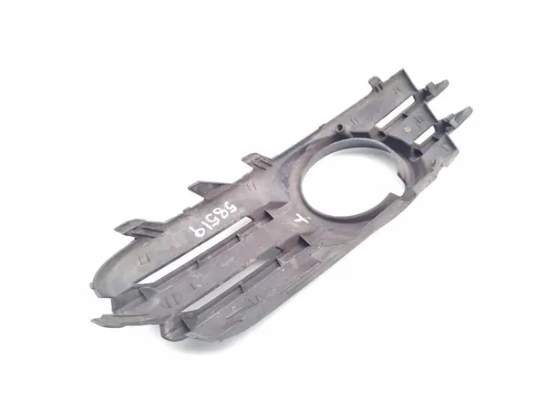 VW Scirocco Etuvalon säle 2011 1K8853666C image 5