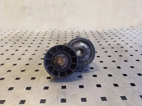 Ford Kuga I Riemspanner OEM 530615 2.0L Diesel image 2