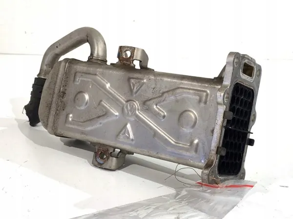 EGR-jäähdytin OEM 03L131512B VW Passat B7:lle image 3