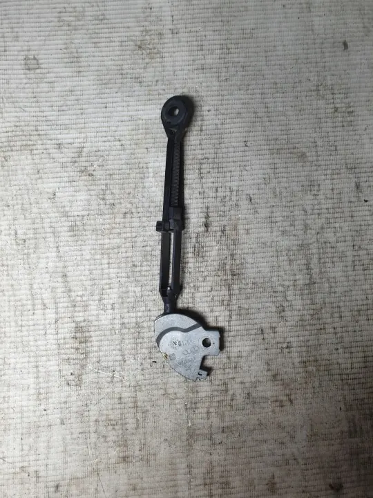 Cable del acelerador VW Golf IV OEM 8D0721757B - Usado image 2