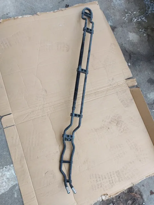 Refroidisseur d'huile Mercedes Actros MP4 OEM 9694608988 image 2