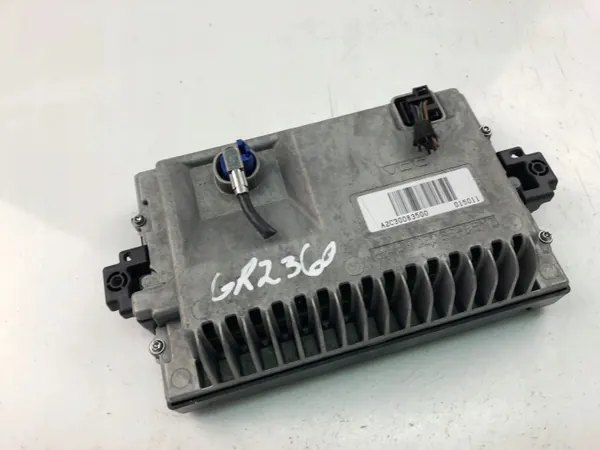 Mercedes-Benz C W204 navigointinäyttö OEM A2C30083500 image 4