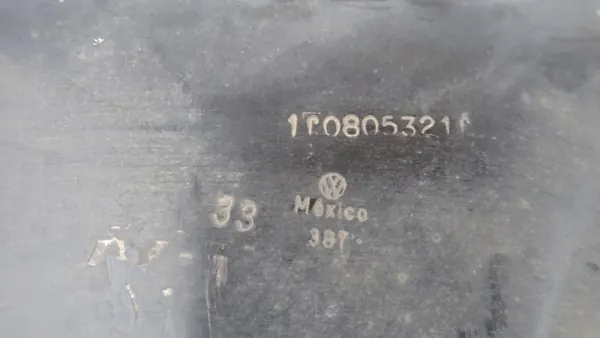 Panel de luneta metálico usado OEM 1C0971806A VW Beetle image 5