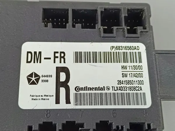 Módulo de puerta Dodge Durango OEM P68316560AD - Usado image 4