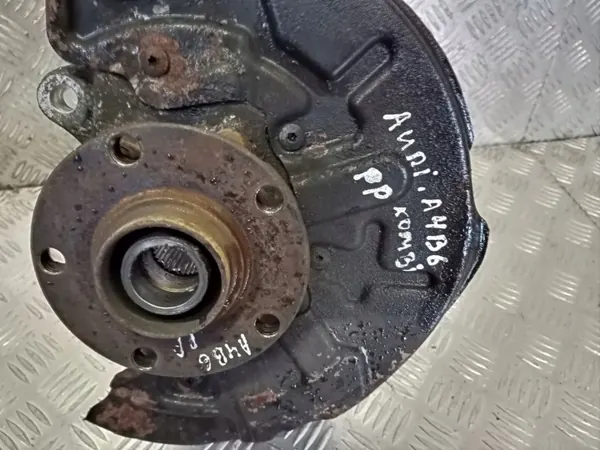 OEM ZWROTNICA PIASTA PRAWY PRZÓD AUDI A4 B6 2.0 20V image 3