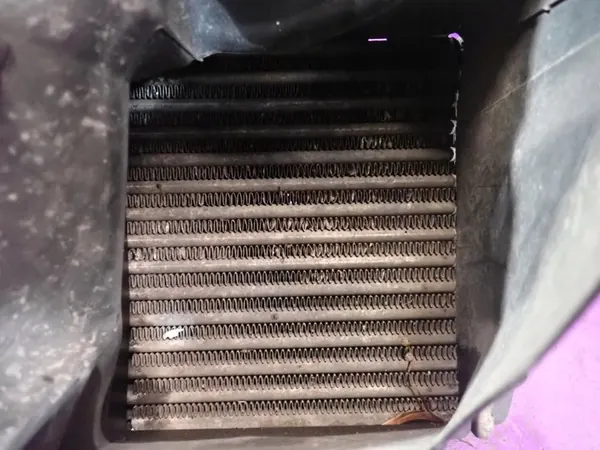 VW BORA 98-05 1.9 TDI Intercooler 1J0145803A image 8