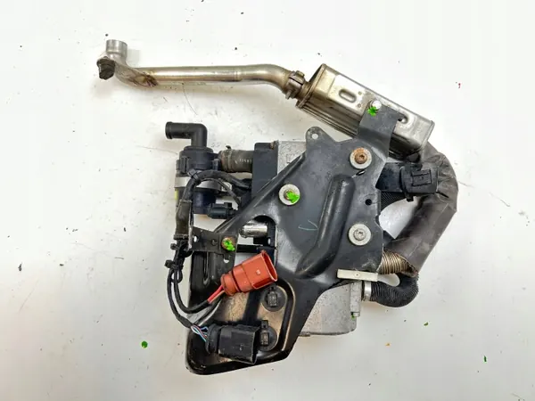 Audi A5 Webasto pysäköintilämmitys OEM 8K0265081N image 7