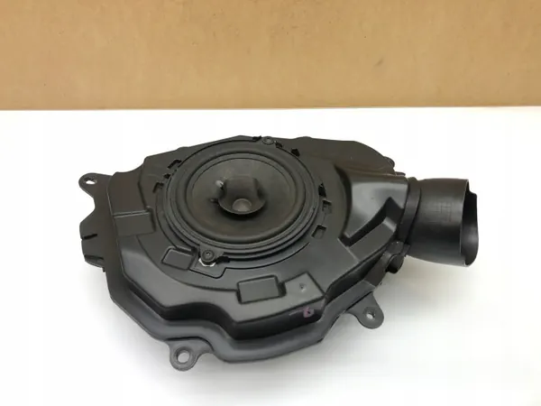 Renault Clio IV Subwoofer OEM - Höger Framdörr image 2