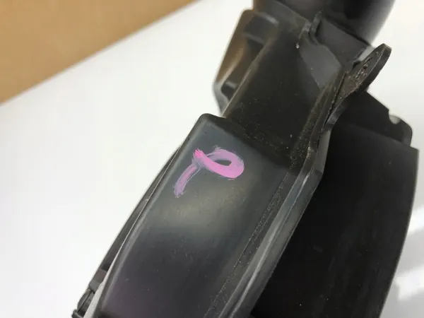 Renault Clio IV Subwoofer OEM - Höger Framdörr image 3