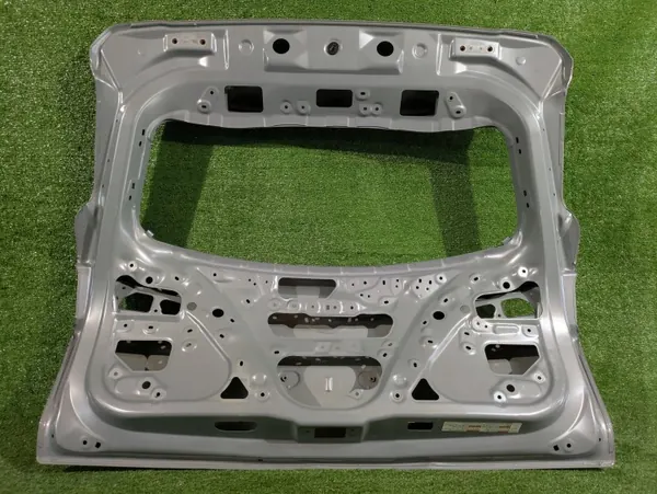 Puerta Trasera Toyota Corolla Cross OEM CSC28542 image 4