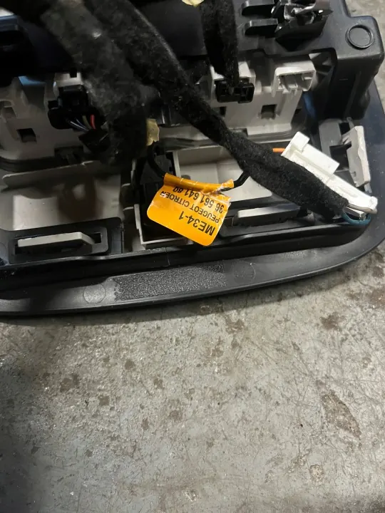 OEM 9801287677 Plafonnier pour Citroen C4 Cactus image 5