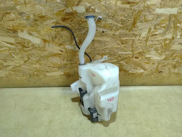 Pompe de réservoir lave-glace OEM 4N51-13K163-CE Volvo image 2