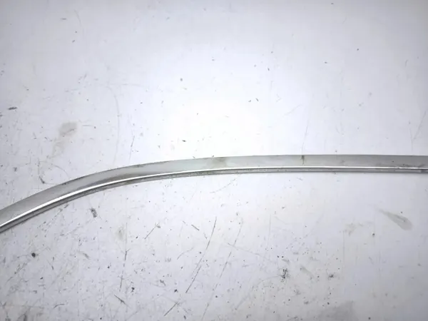 Audi Q7 4L 2006 Garniture vitre latérale OEM AMD151106 image 4