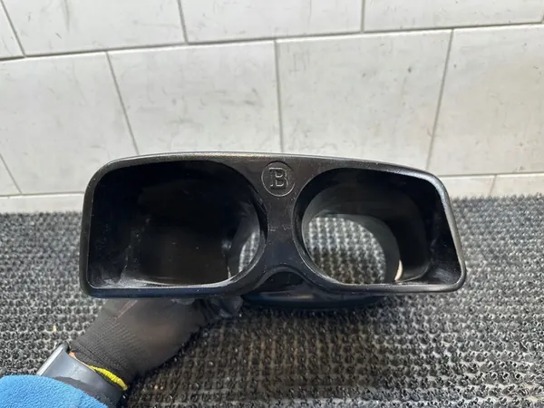 Ponta de escape Mercedes-Benz C AMG W205 SOM7044 image 3