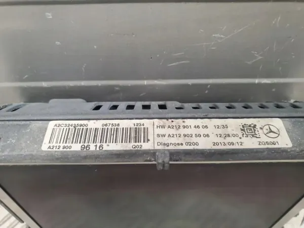 OEM A2129009616 Navigatiescherm Mercedes E W212 image 6