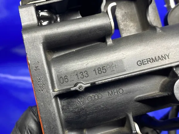 ANSCHLUSSSTUTZEN AUDI A4 B7 B6 2.0 TFSI 06F133201N image 8