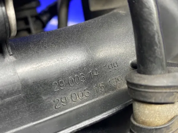 ANSCHLUSSSTUTZEN AUDI A4 B7 B6 2.0 TFSI 06F133201N image 9