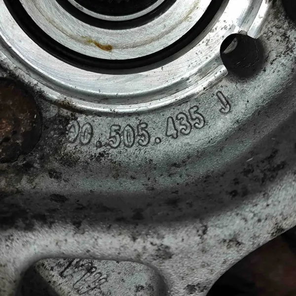 Mozzo Posteriore Sinistro VW Golf VII 5Q0505435J image 6