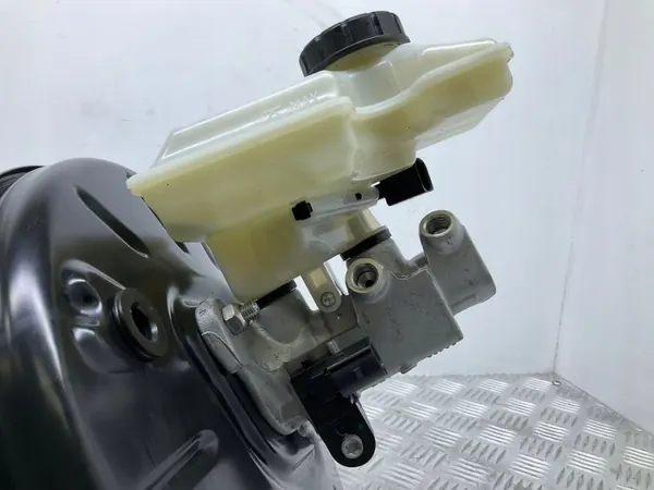 Skoda Karoq Bromsassist OEM 5Q1614105DK image 4