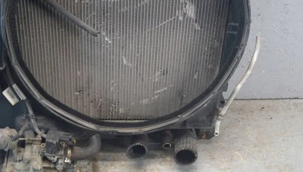 Land Rover Radiatorpakket OEM JKM23573 voor Range Rover L322 image 4