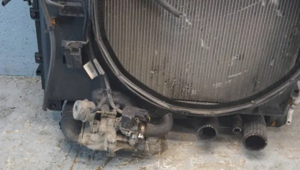 Land Rover Radiatorpakket OEM JKM23573 voor Range Rover L322 image 5