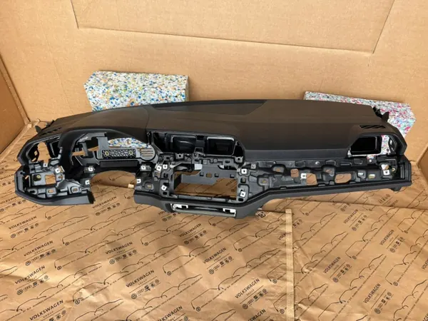 Consola do Painel Audi Q3 83A OEM 83B857001 image 2