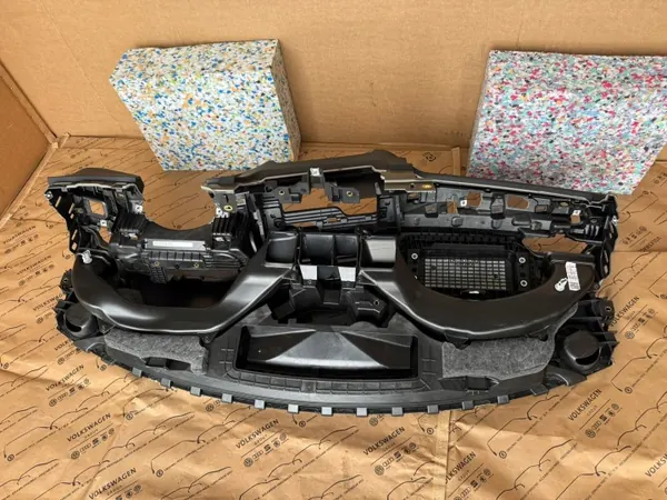 Consola do Painel Audi Q3 83A OEM 83B857001 image 5