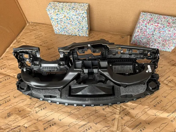 Consola do Painel Audi Q3 83A OEM 83B857001 image 6