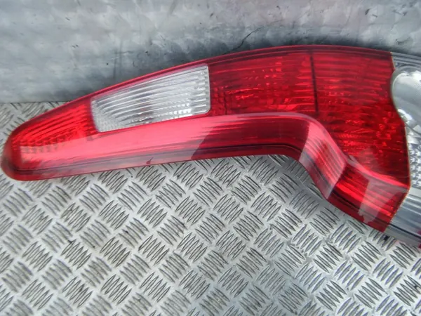 VOLVO V50 (04-07R) Lámpara Trasera Izquierda 30678749 image 5