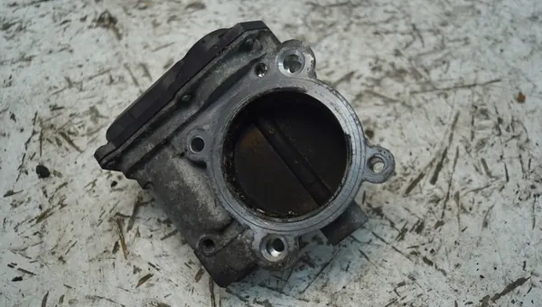 Variabel Ventil Timing Ventil Volvo 2.4B 31355828AA image 6