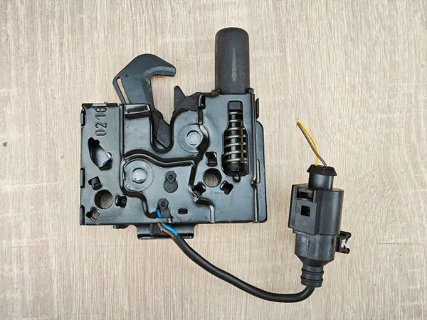 Serrure de capot OEM 8W0823509 pour Audi A4 B9 8W image 2