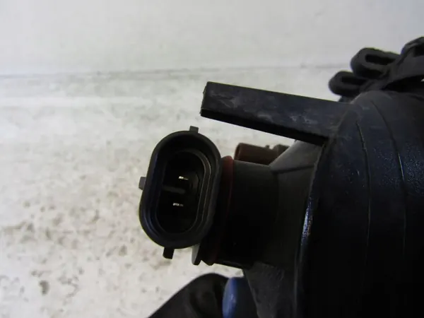 Farol Halogéneo Esquerdo Mini OEM 19372201 Usado image 8