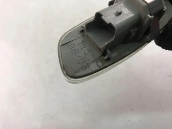 Extra blinkers Citroën C5 II OEM E20105033 image 3
