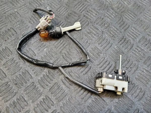 Motor de Nivelamento Farol Xenon OEM XXX Lexus IS III image 3