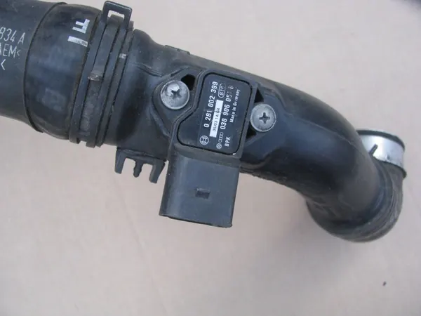 FORD 1.9TDI Tubería Intercooler Sensor 7M0145834A image 2