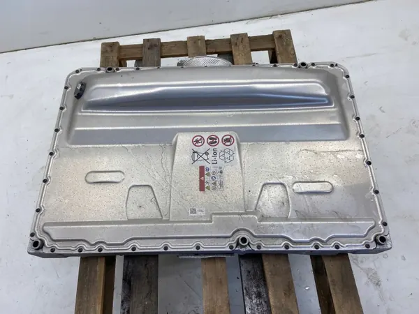 Batterie OEM 7T0915588D 37Ah pour VW T7 Hybride image 2