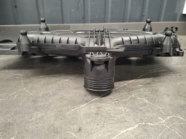 Couvercle de soupape OEM 31330239 pour Volvo D5 image 7