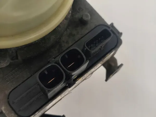 Dacia Servopumpe OEM 491108089R Gebraucht image 4