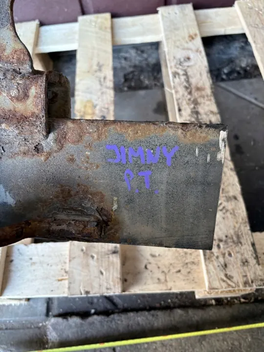 Suzuki OE Frame Mount Bracket Right Rear for Jimny 98- image 4