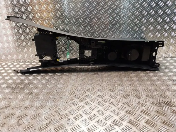 Mittkonsol armstöd OEM S26380687 BMW X1 E84 image 6