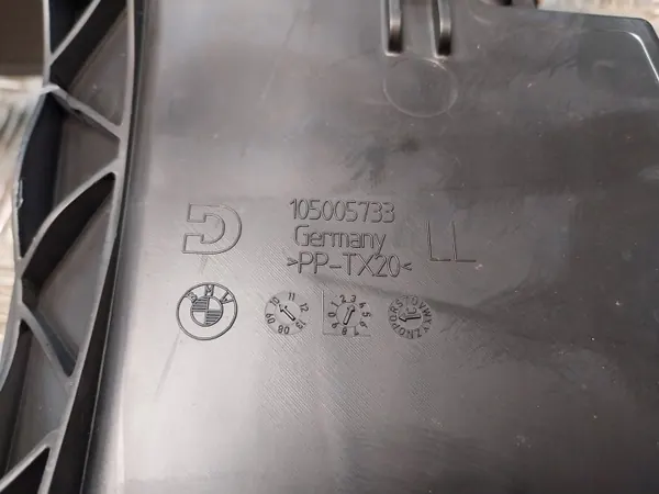 Mittkonsol armstöd OEM S26380687 BMW X1 E84 image 9