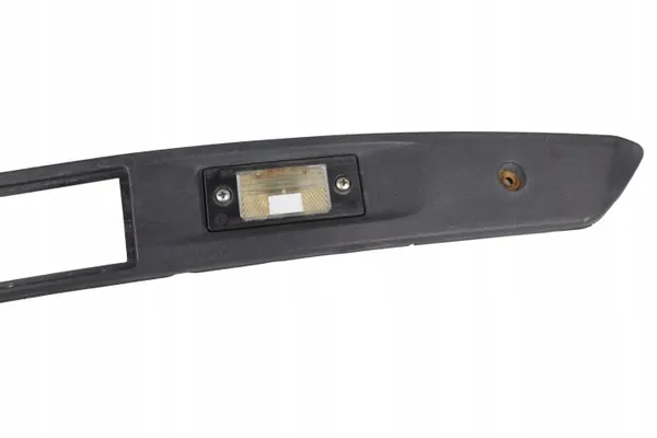 Moldura de Portón OEM 5N0827287A para VW Tiguan 5N 2007-2016 image 3
