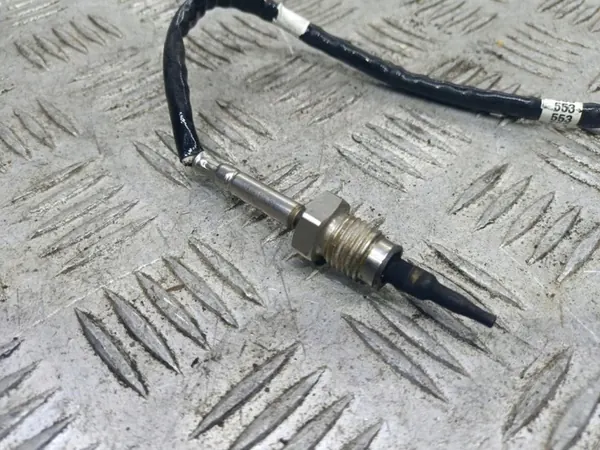 MAN CRAFTER II Sensor de Temperatura de Escape 04L906088FP image 2