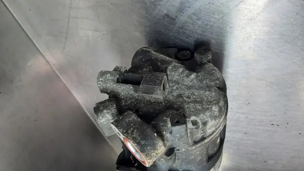 Ilmastointikompressori Volvo V70 III 2.5T FWD image 2