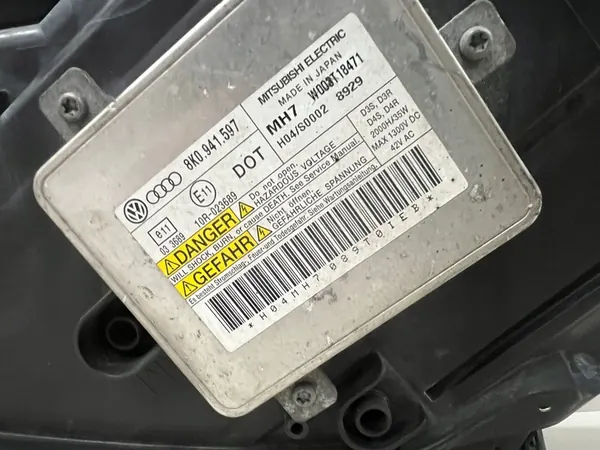 Faros derecho Audi A3 8P Lift Xenon LED 8P0941030BE image 10