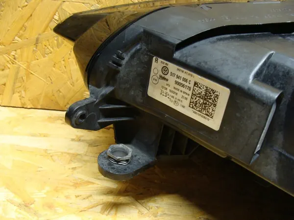 VW GOLF SPORTSVAN Farol Direito 517941006C image 7