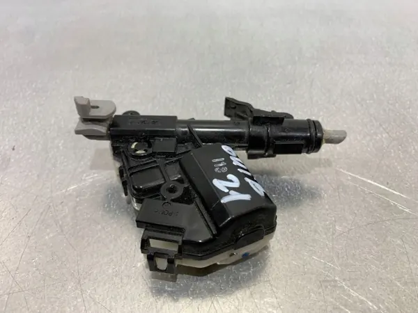 Serrure de trappe à carburant Subaru OE OEM FBZ22137 image 2