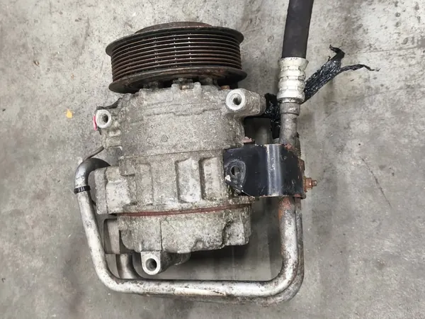 Compresor de aire acondicionado MERCEDES-BENZ M (W163) A0002343111 image 4