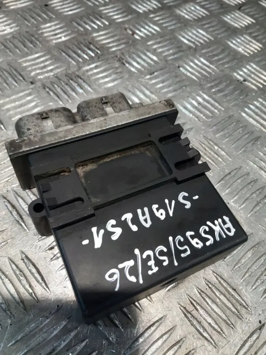 Webasto Verwarming Controller SG 1585/24V 1303191C image 4