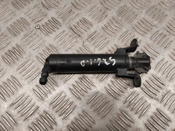 Audi A3 S3 8V etupesulasuutin OEM 8V0955102 image 4